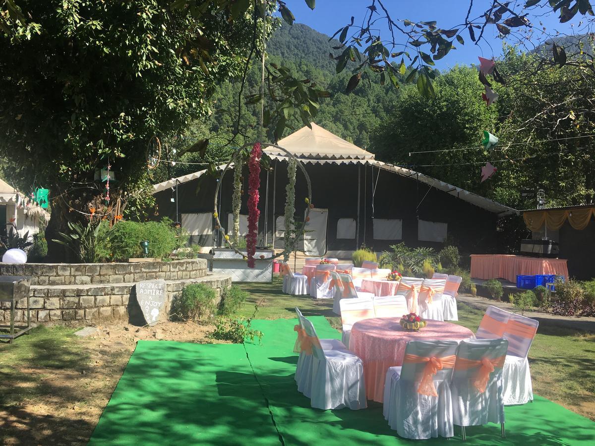 Tatva Bir Tents And Hotel Kangar Exterior foto