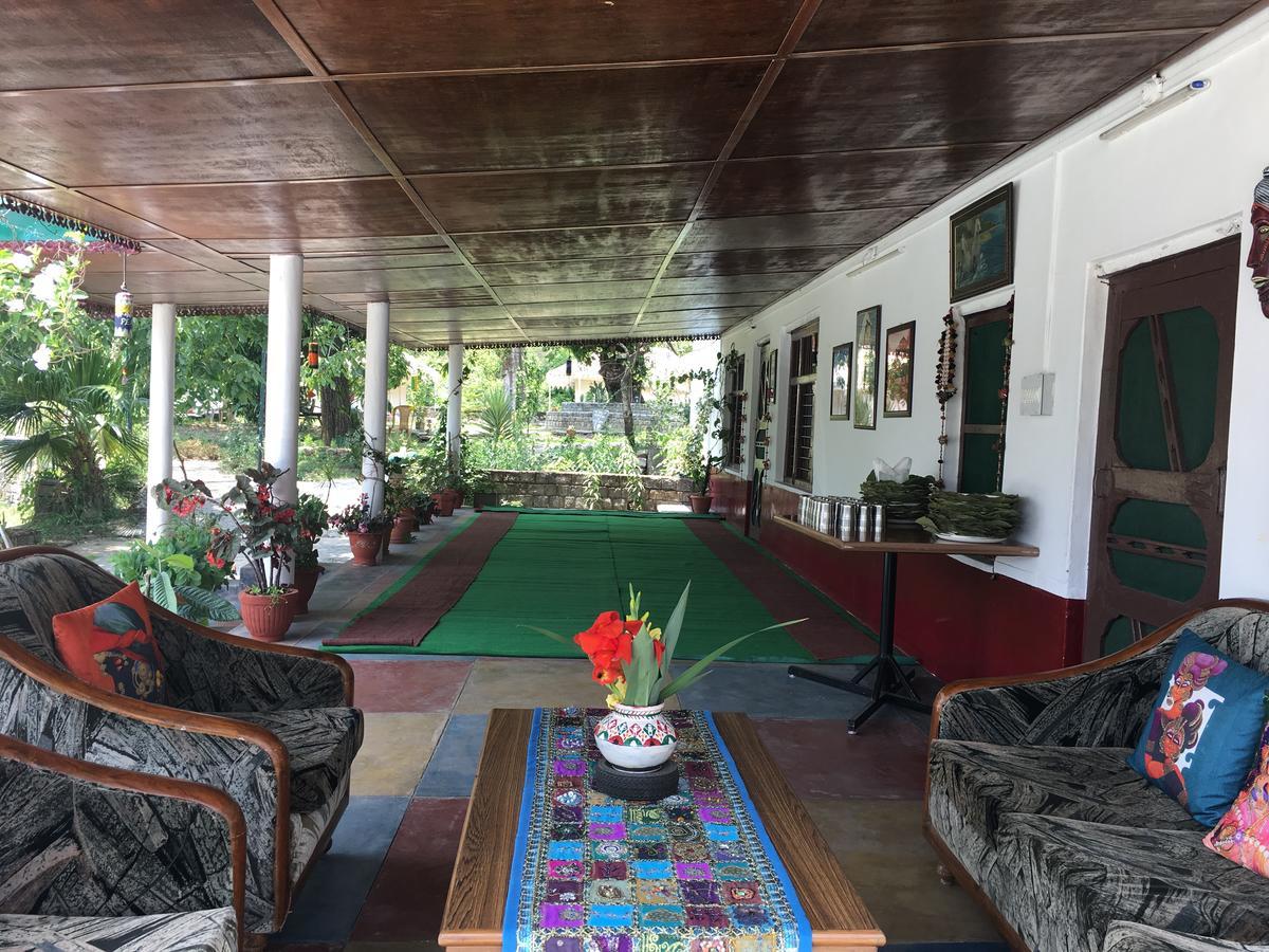 Tatva Bir Tents And Hotel Kangar Exterior foto