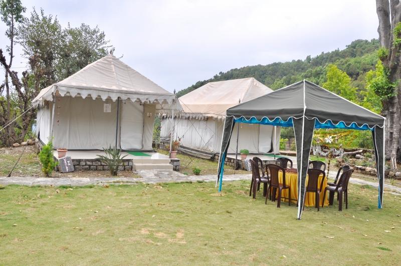 Tatva Bir Tents And Hotel Kangar Exterior foto
