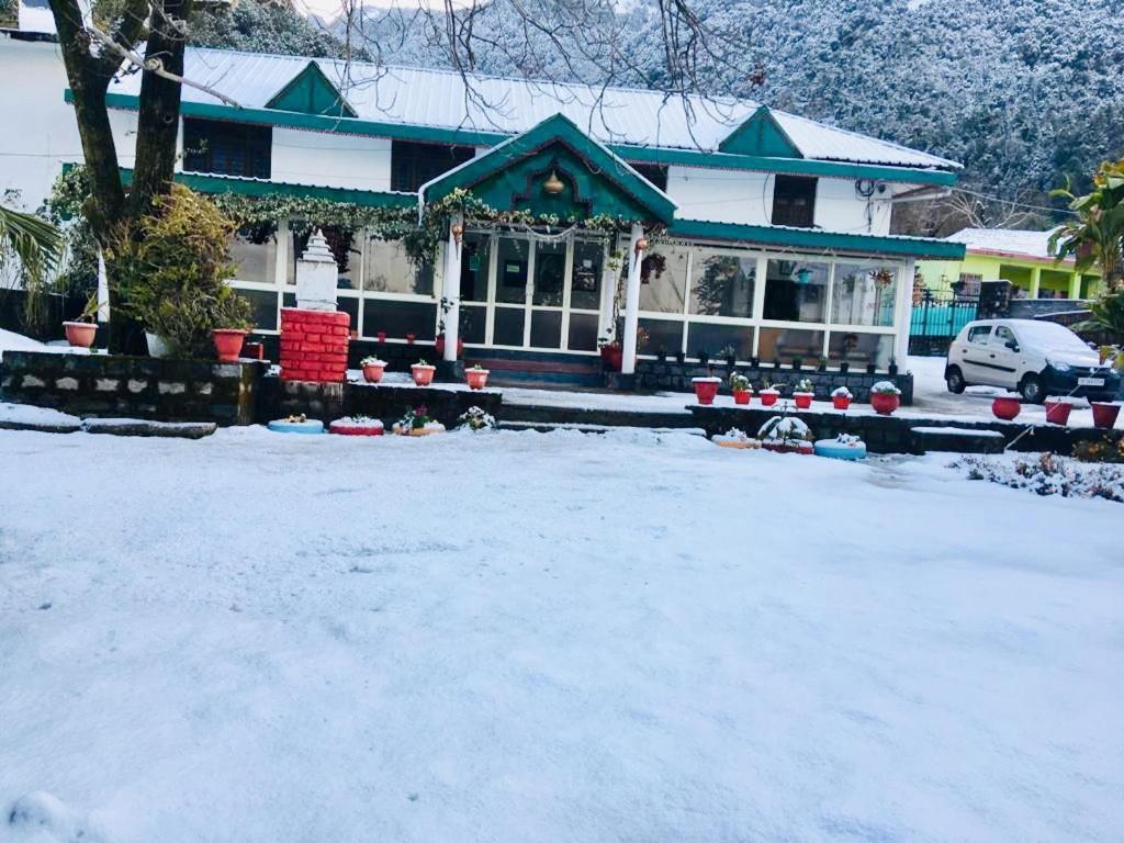 Tatva Bir Tents And Hotel Kangar Exterior foto